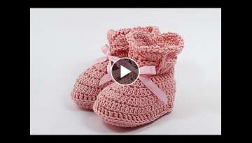 Crochet baby shoes very easy #majovelcrochet #crochet